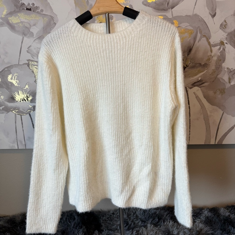 SHEIN Elegant Cream Knit Sweater